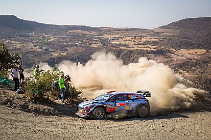 Sordo lidera la primera parte del viernes del Rally de México