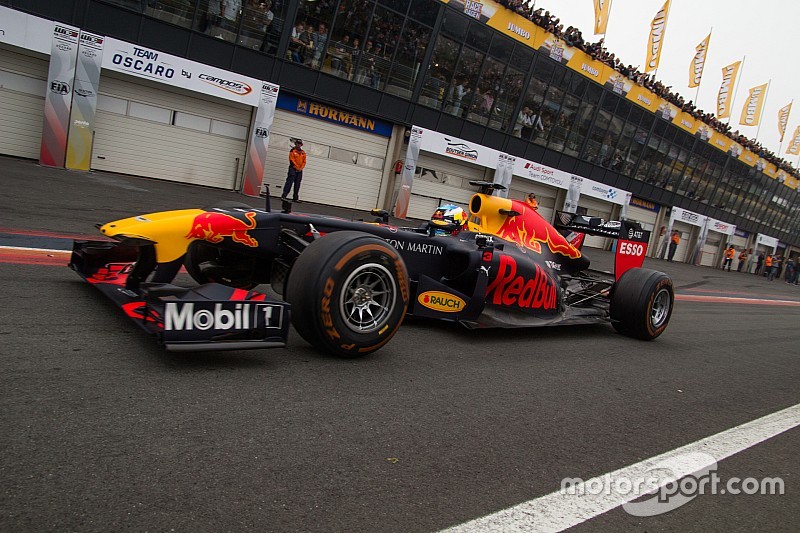 Ricciardo: “Voor Zandvoort heb je grote ballen nodig”