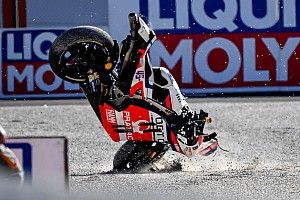 Statistik akhir kecelakaan pembalap MotoGP 2017