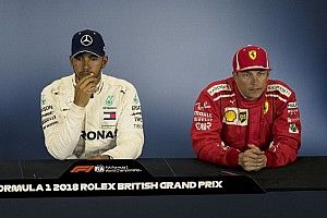 Räikkönen-Unfall: Hamilton rückt von Verschwörungstheorie ab