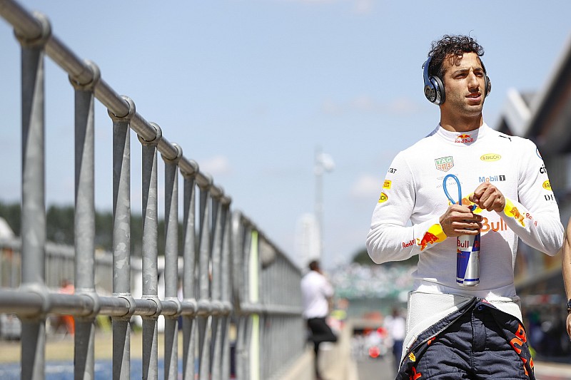 Mark Webber: Daniel Ricciardo wird bei Red Bull bleiben