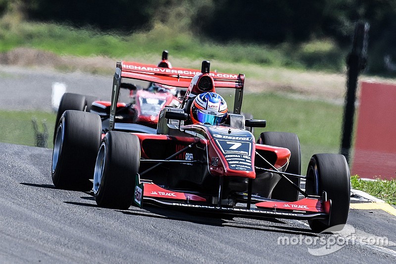 Verschoor opnieuw sterkste op zaterdag in Toyota Racing Series
