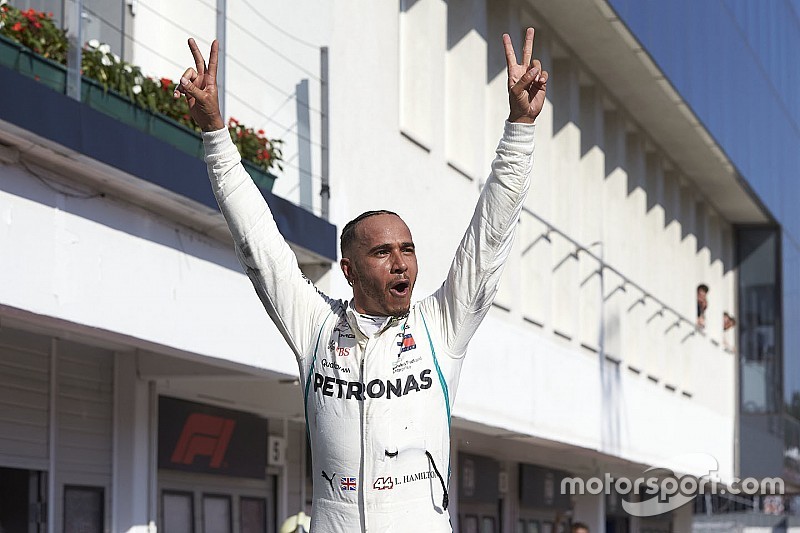 Hamilton: Lider olmak rüya gibi