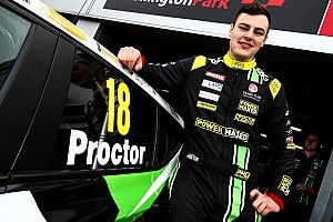 Brands Hatch BTCC: Proctor scores Vauxhall's first win since 2012