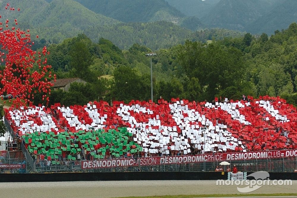 Tribuna Ducati