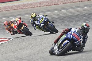 Ezpeleta: solo Rossi y Márquez saben sus problemas