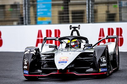 Wehrlein, descalificado tras lograr la pole; Rowland saldrá primero en París