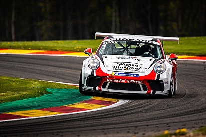 Porsche Carrera Cup Fransa: Barcelona'da Ayhancan pole'de