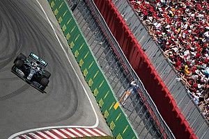 Władze F1 faworyzują Mercedesa?
