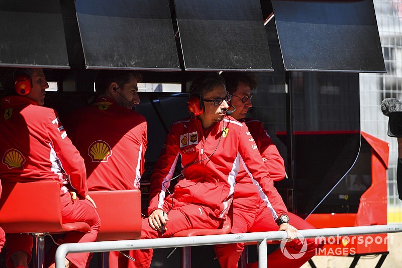 Binotto és a Ferrari futamok óta ugyanazt szajkózza