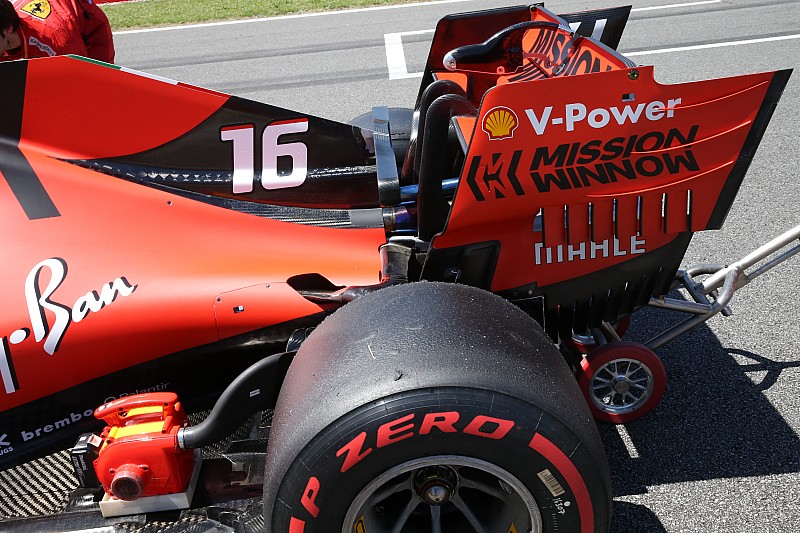 На Ferrari Феттеля заменили масляный насос. Говорят, в плохой квалификации виноват именно он
