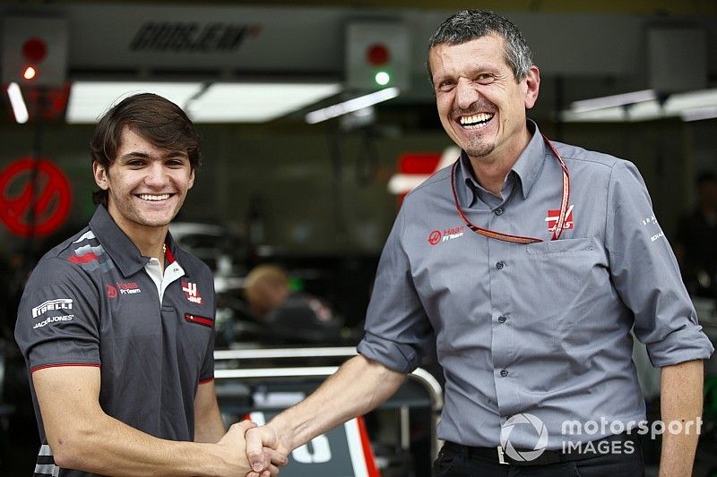 Guenther Steiner, Team Principal, Haas F1, poses with test and development driver Pietro Fittipaldi.