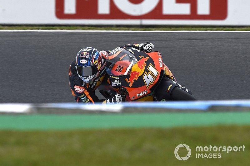 Moto2, Phillip Island: Binder di un soffio su Mir, festa rimandata per Bagnaia