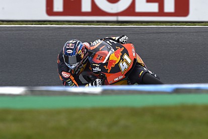 Moto2, Phillip Island: Binder di un soffio su Mir, festa rimandata per Bagnaia