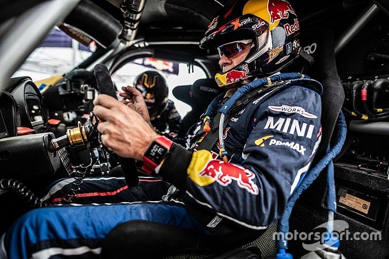 Sainz, tras su accidente: "Es un poco desastre este año el roadbook"