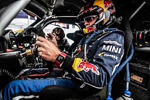 Sainz, tras su accidente: "Es un poco desastre este año el roadbook"