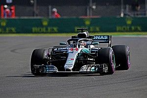 Hamilton: “Red Bull op dit moment buiten bereik”