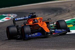 Sainz left "shaking" after "messing up" Monza P3 lap
