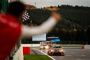 TCR Europe: dominio di Azcona a Spa-Francorchamps