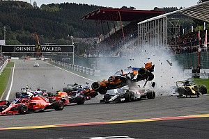 Alonso: "Entiendo que no se hace aposta, pero hay que saber salir"