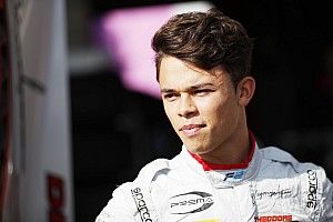 Spa F2: De Vries tops practice by 0.010s