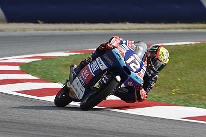 Moto3 Red Bull Ring: Bezzecchi pakt eerste pole in zinderende kwalificatie