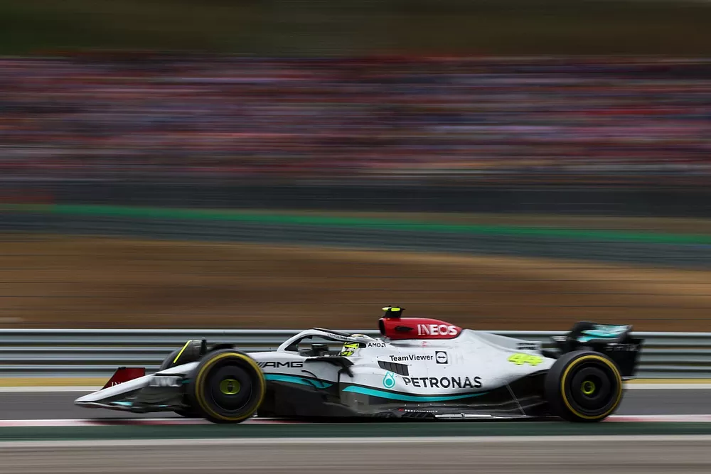Lewis Hamilton, Mercedes W13