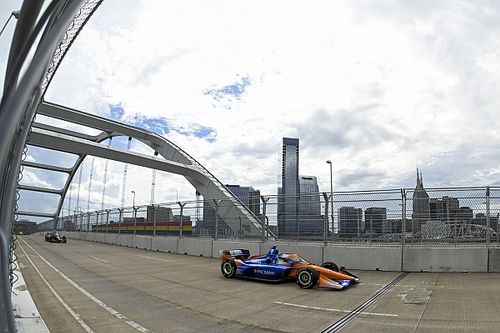 IndyCar | Scott Dixon trionfa nel caos di Nashville