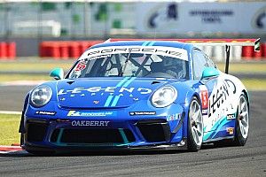 Porsche Sprint Challenge: Marcelo Tomasoni é o mais rápido do dia