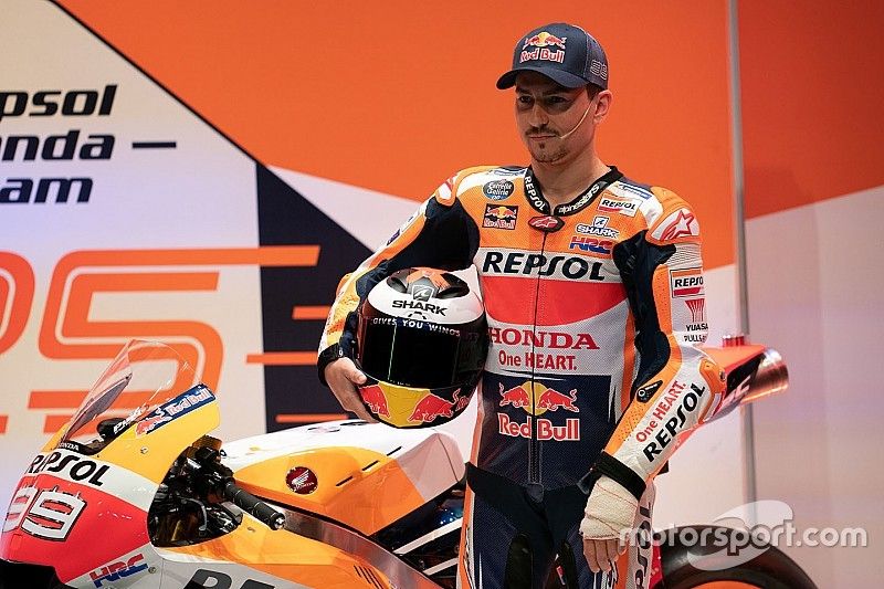 Lorenzo anggap bodoh dibekap cedera