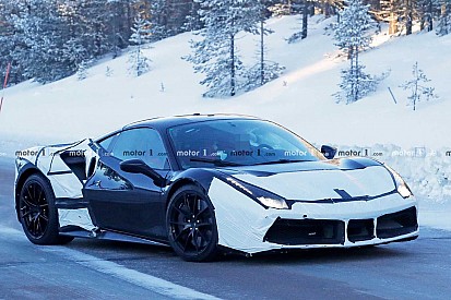 Ferrari анонсувала прем'єру нового гібридного суперкара