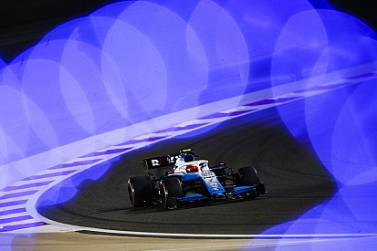 Kubica czuje się jak pasażer