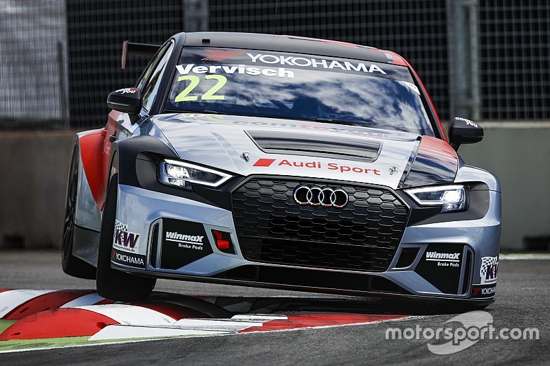 По ходу второй квалификации WTCR в Марракеше в одну секунду уложились 24 пилота из 26