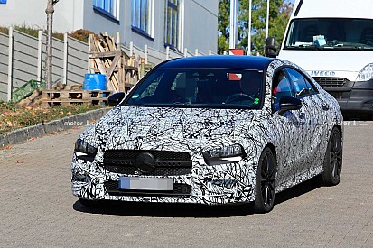 Mercedes представила перший тізер нового AMG CLA 35