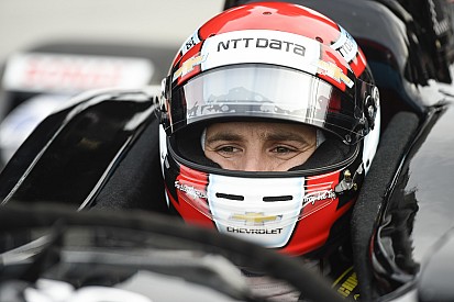 Авария в Сент-Питерсберге закончилась для гонщика IndyCar переломом руки