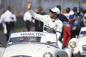 A Formula E érdeklődik Hamilton iránt