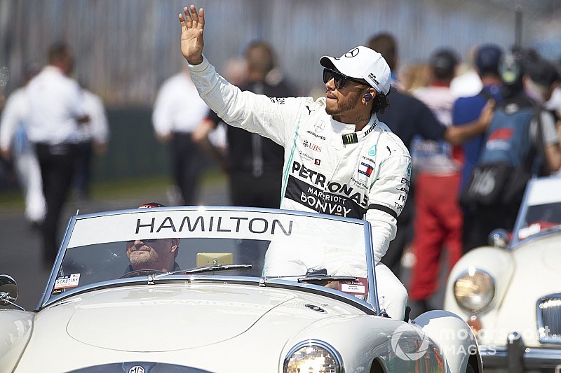 A Formula E érdeklődik Hamilton iránt