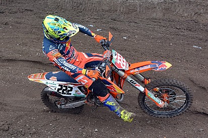 Progrip sul podio di Arco di Trento con Tony Cairoli