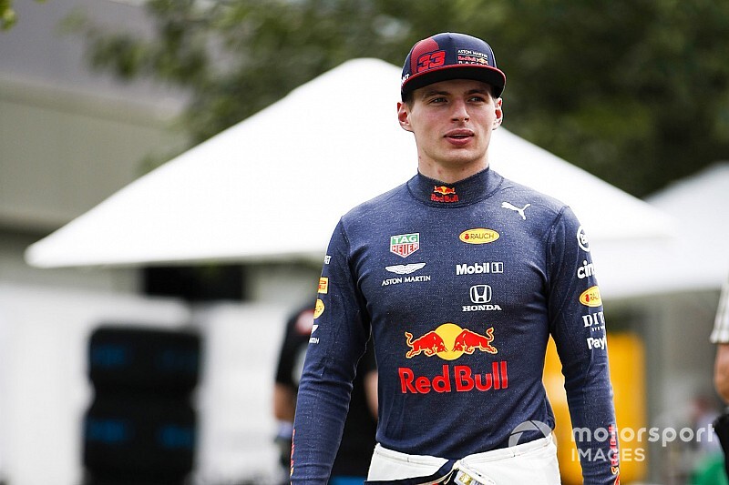 Verstappen: "Probeer vaardigheden te verbeteren met simracen"