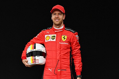 Vettel : "Personne ne m'a poussé ou frappé pour prendre l'avion"