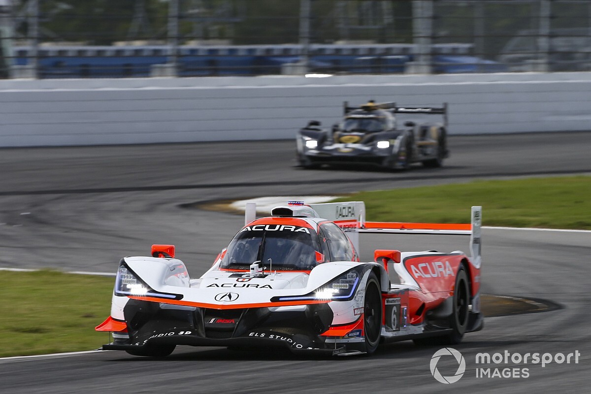 Acura, Cadillac drivers admit Mazda out of reach at Daytona