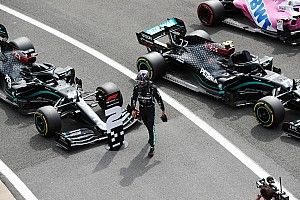 Hamilton: "Bottas pole pozisyonunu hak etti"