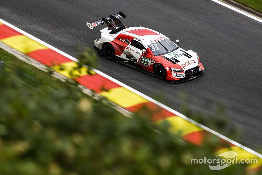 Раст выиграл у Мюллера дуэль за победу в воскресной гонке DTM в Спа
