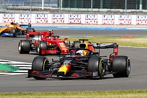 Verstappen: Niemand kan Hamilton nog van nieuwe F1-titel afhouden