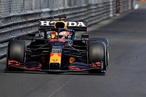 Verstappen, Hamilton'ın "daha komple" bir sürücü olduğunu düşünmüyor