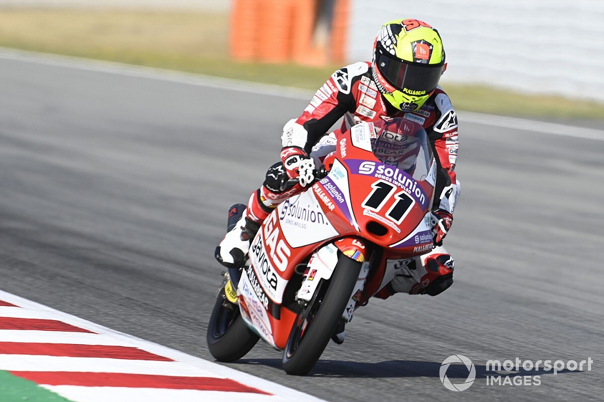 Catalunya Moto3: Garcia wins as race ends under red flag