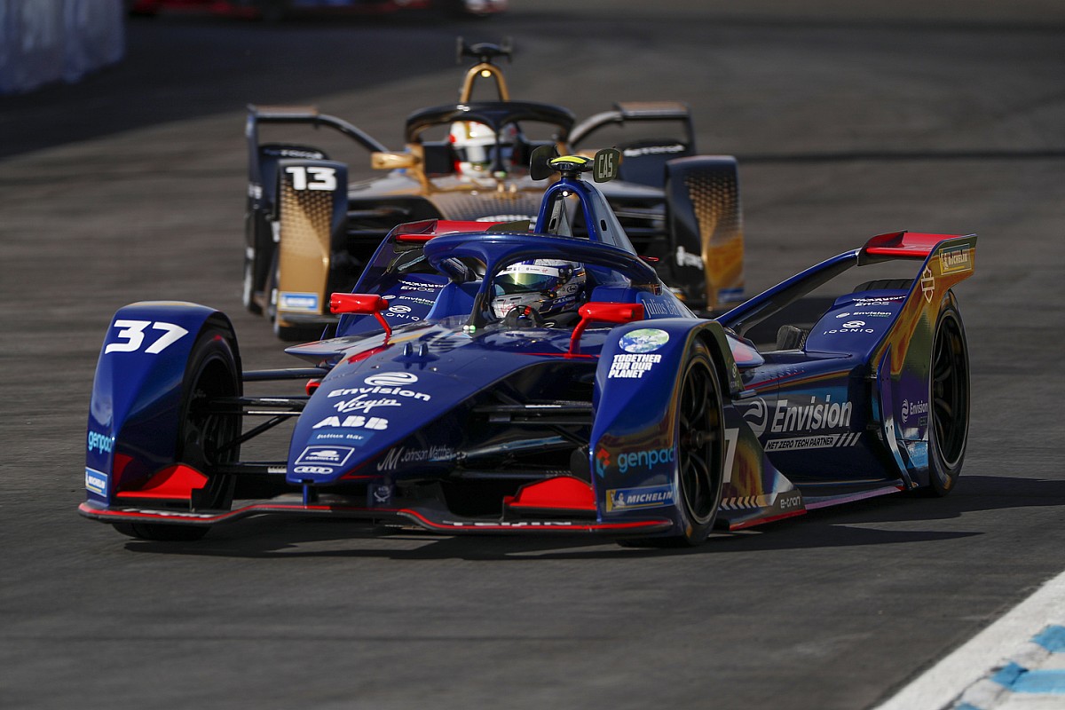 Hasil Kualifikasi New York City E-Prix: Pole Kedua Cassidy