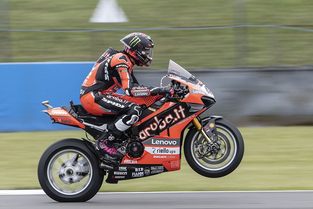 WSBK Assen 1. antrenman: Redding lider, Toprak beşinci