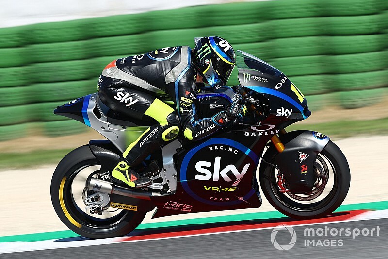 Moto2, Buriram, Libere 2: Marini miglior crono con record