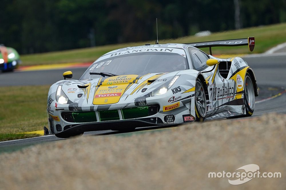 #227 HubAuto Corsa Ferrari 488 GT3: Nick Foster, Nick Cassidy, Daniel Serra